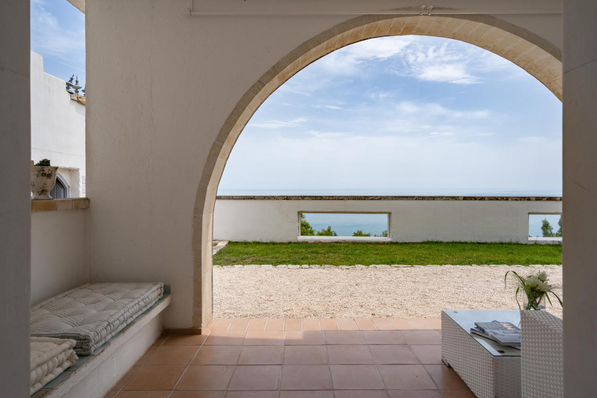 La Locanda Del Carrubo Mattinata Habitación foto